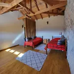 Feriehus τα πέτρινα στο σκεπαστό *