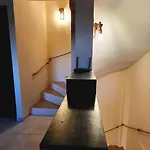 度假居 τα πέτρινα στο σκεπαστό 卡拉维塔
