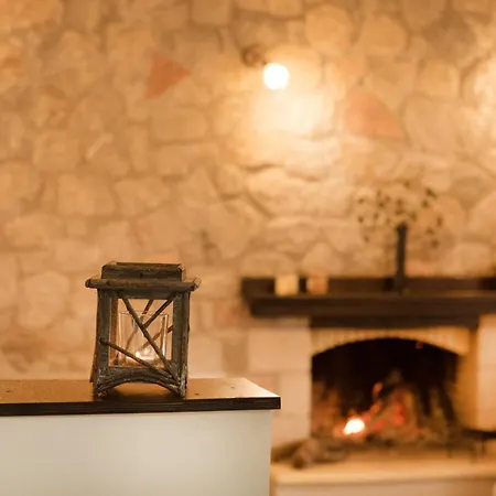 τα πέτρινα στο σκεπαστό Casa vacanze