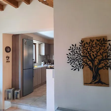 Дом отдыха τα πέτρινα στο σκεπαστό Калаврита