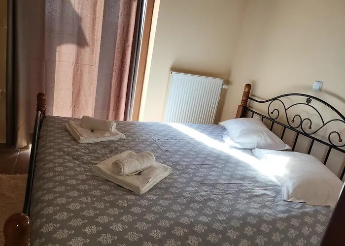 τα πέτρινα στο σκεπαστό Prázdninový dům Kalavryta