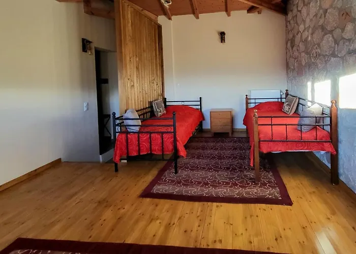 Дом отдыха τα πέτρινα στο σκεπαστό Калаврита