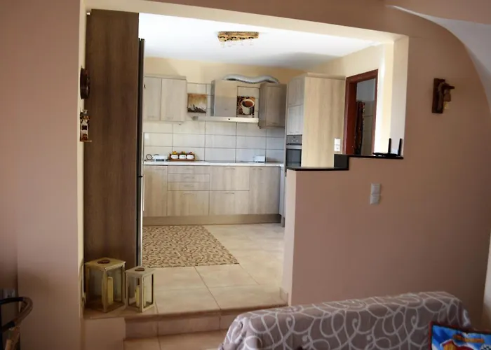 τα πέτρινα στο σκεπαστό Калаврита