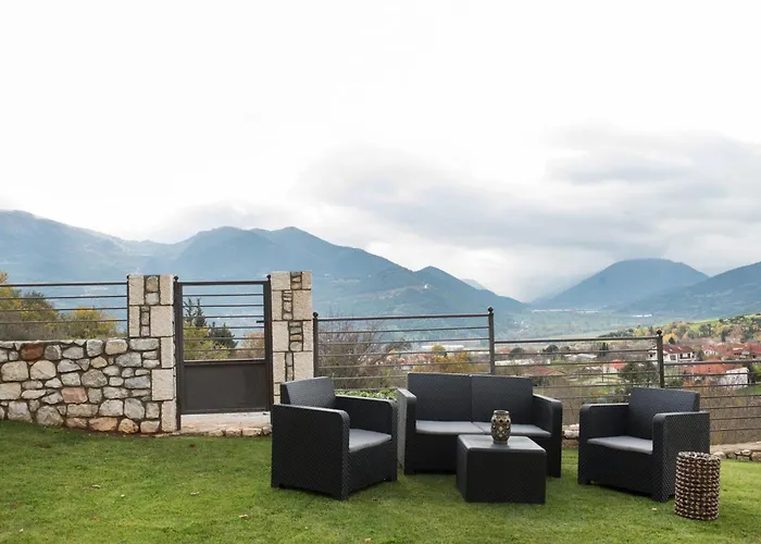 τα πέτρινα στο σκεπαστό Дом отдыха *